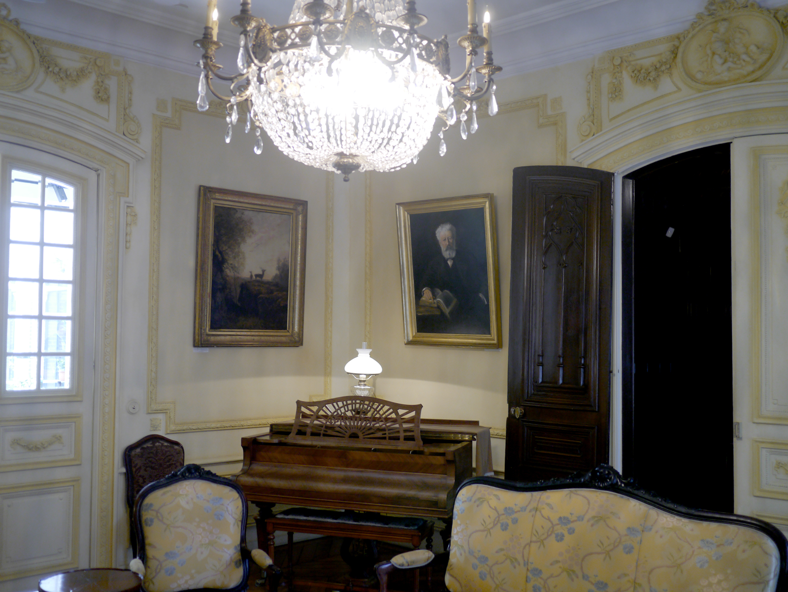 Maison de Jules Verne in Amiens, France - Imprint Lab